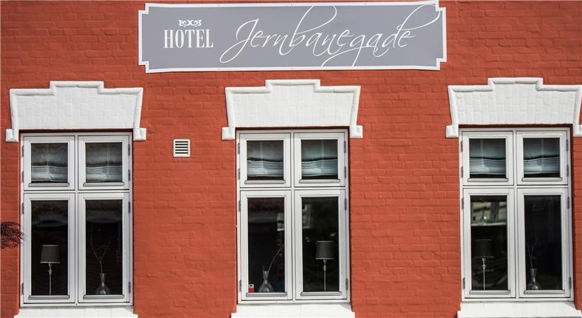 Hotel Jernbanegade Kibæk Exteriör bild
